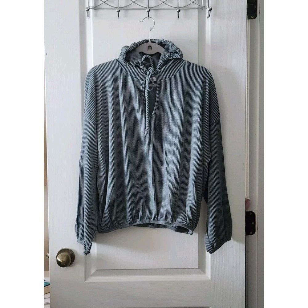 Tres Bien Women's Pullover Hoodie Sweater Long Sleeve Blue Gray Drawstring Sz L‎